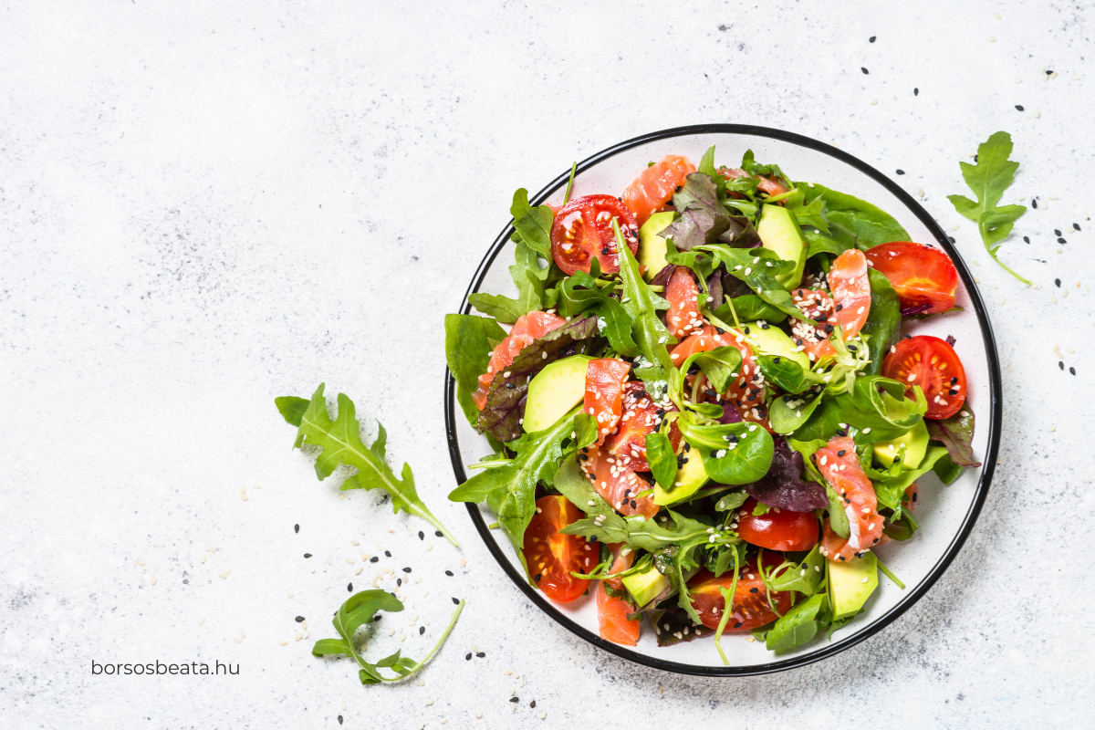 Fogyás-40-felett- tányér salátával